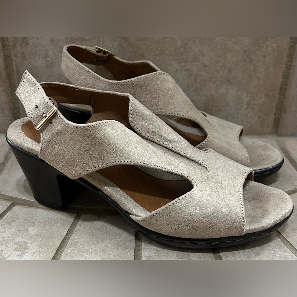 Eurosoft Vesa Slingback Sandals Size 6.5 Shiny Beige Heeled Cushioned Comfort